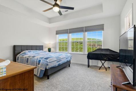 33 Dover Court Bridgeport WV 26330
