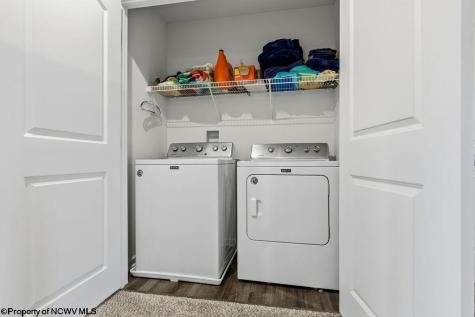 33 Dover Court Bridgeport WV 26330