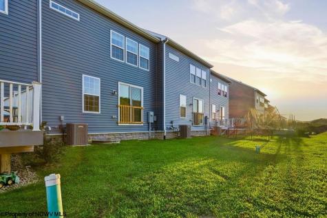 33 Dover Court Bridgeport WV 26330