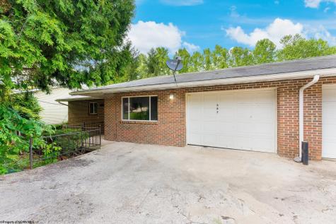 887 Tremont Street Morgantown WV 26505