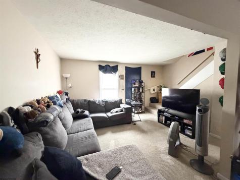 38 Cliffside Drive Morgantown WV 26501
