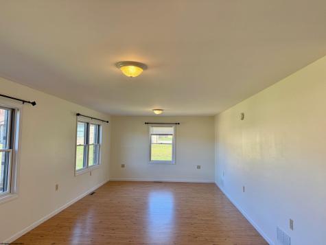 411 Pineview Drive Thomas WV 26292-8018