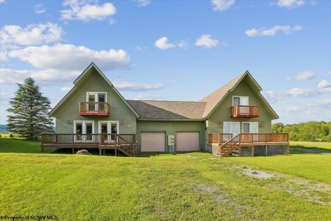 33 Cirrus Drive Davis WV 26260
