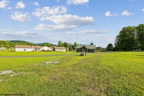 33 Cirrus Drive Davis WV 26260