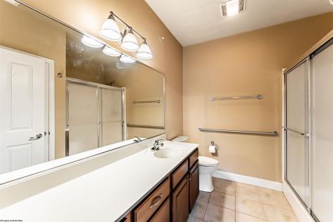 1625 Suncrest Village Morgantown WV 26505