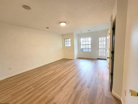 796 Alpine Street Morgantown WV 26505