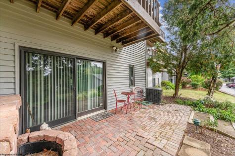 705 Lakeview Estates Morgantown WV 26508