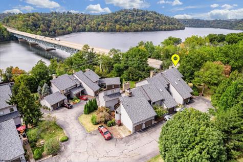 705 Lakeview Estates Morgantown WV 26508