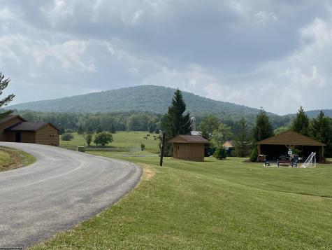 431 Deerfield Circle Davis WV 26260