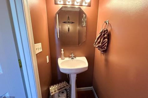 277 Donna Avenue Morgantown WV 26505