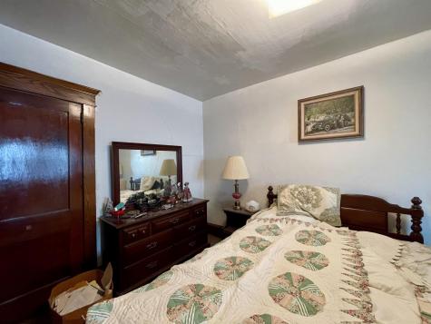 15 10th Street Elkins WV 26241