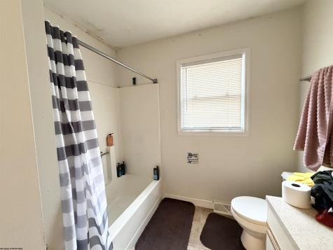 38 Cliffside Drive Morgantown WV 26501