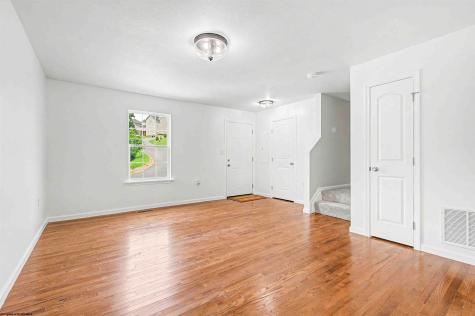 305 Falcon Run Road Morgantown WV 26508