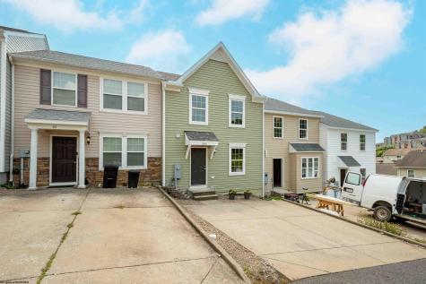 305 Falcon Run Road Morgantown WV 26508