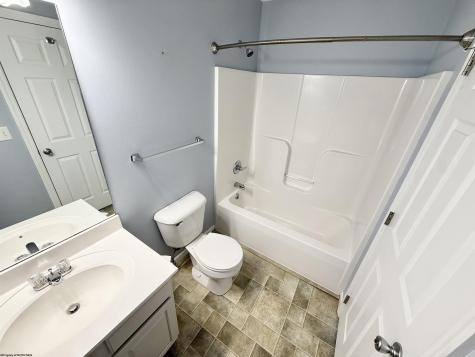 12 Silver Creek Drive Morgantown WV 26505