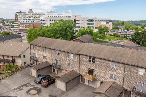 12 Silver Creek Drive Morgantown WV 26505