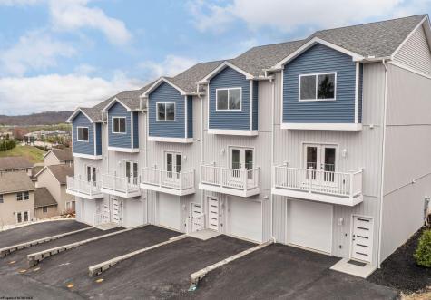 108 Chestnut Grove Morgantown WV 26505