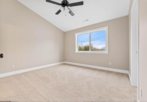 108 Chestnut Grove Morgantown WV 26505