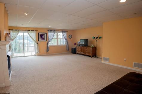 114 Donna Avenue Morgantown WV 26508