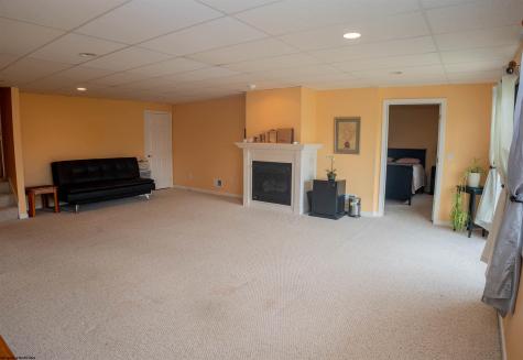 114 Donna Avenue Morgantown WV 26508