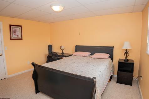 114 Donna Avenue Morgantown WV 26508