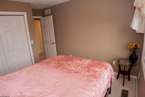 114 Donna Avenue Morgantown WV 26508