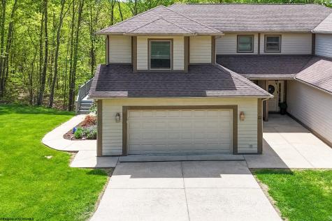 12 Oak Ridge Drive Morgantown WV 26508
