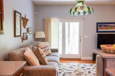 12 Oak Ridge Drive Morgantown WV 26508
