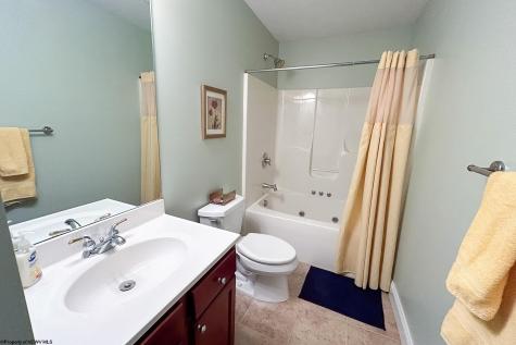 12 Oak Ridge Drive Morgantown WV 26508