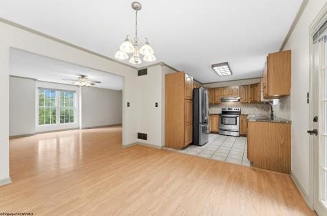 10 Clear Spring Drive Morgantown WV 26508