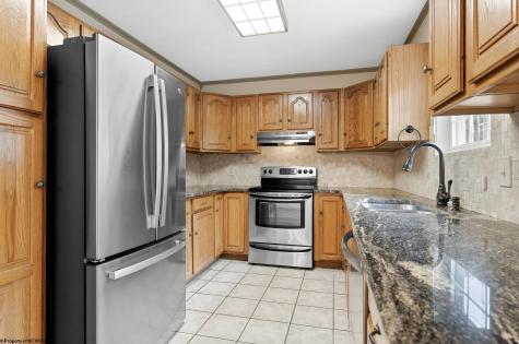 10 Clear Spring Drive Morgantown WV 26508