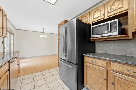 10 Clear Spring Drive Morgantown WV 26508