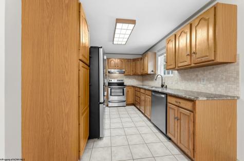 10 Clear Spring Drive Morgantown WV 26508