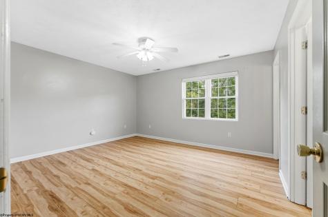 10 Clear Spring Drive Morgantown WV 26508