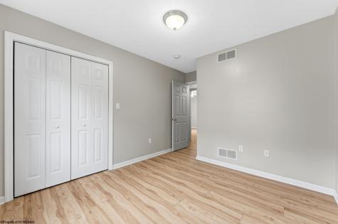 10 Clear Spring Drive Morgantown WV 26508