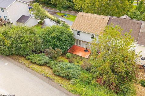 10 Clear Spring Drive Morgantown WV 26508