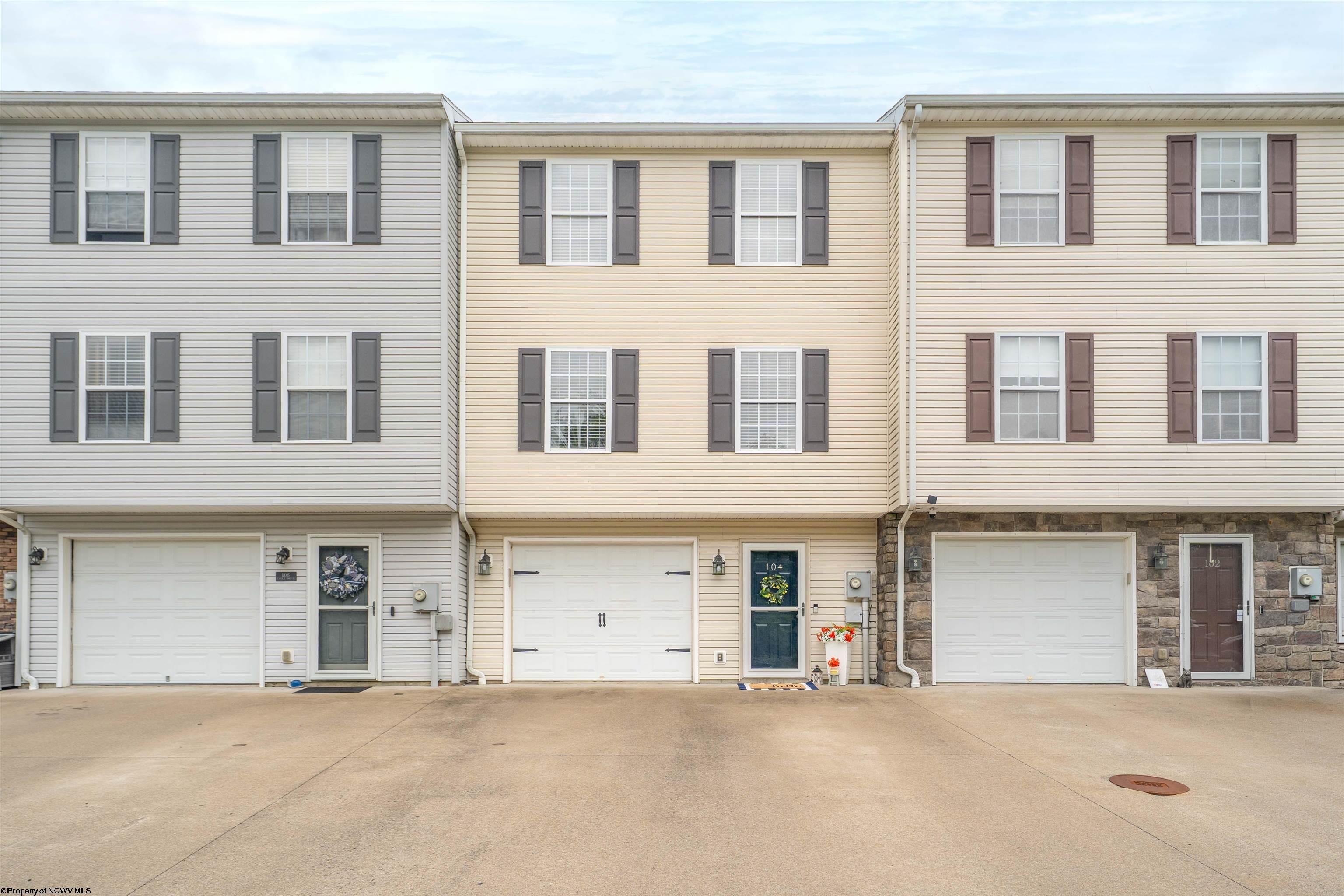 104 Eagle Drive Maidsville WV 26541