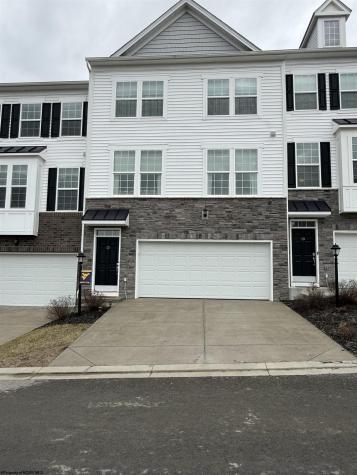 17 Dover Court Bridgeport WV 26330