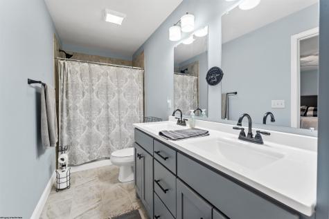 4005 Yellow Birch Lane Morgantown WV 26501