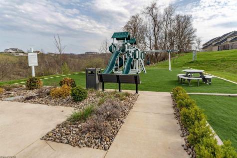 4005 Yellow Birch Lane Morgantown WV 26501