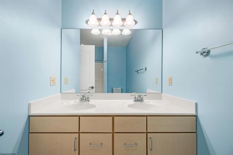 135 Fountain View Morgantown WV 26505