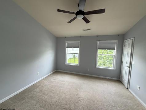 34 Robin Lane Morgantown WV 26508