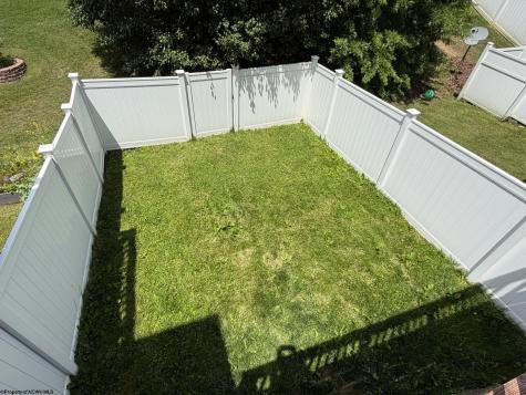 34 Robin Lane Morgantown WV 26508