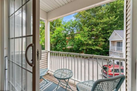 5 Flatts Lane Morgantown WV 26505