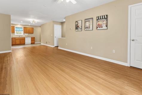 5 Flatts Lane Morgantown WV 26505