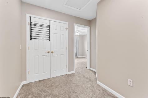 5 Flatts Lane Morgantown WV 26505