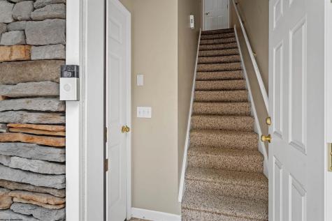 5 Flatts Lane Morgantown WV 26505