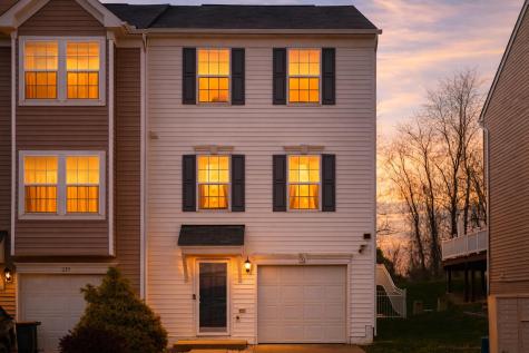 221 Birds Eye View Drive Morgantown WV 26501