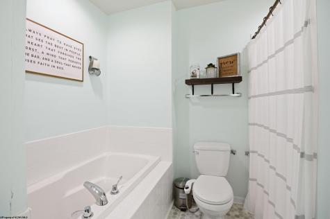 221 Birds Eye View Drive Morgantown WV 26501