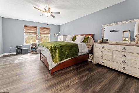 401 Turquoise Lane Morgantown WV 26508
